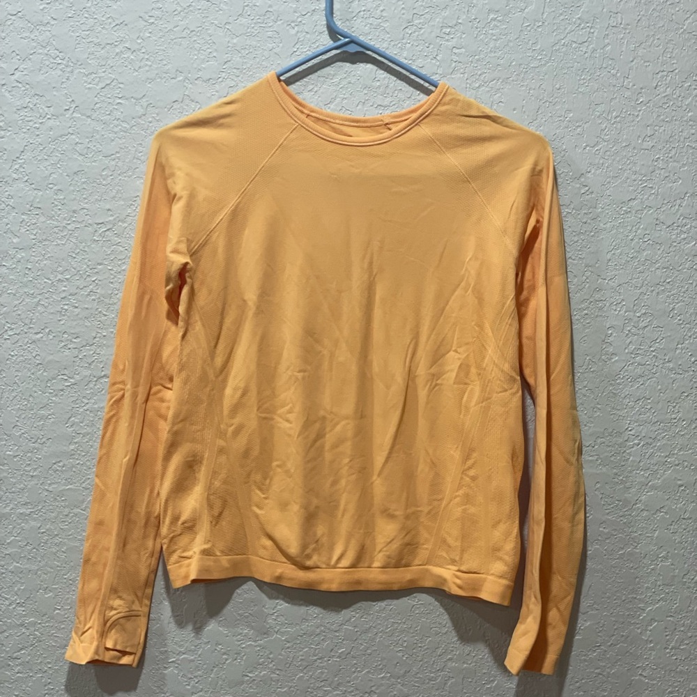 Athleta XS Womens Athletic Workout Long Sleeve Top Mustard Yellow